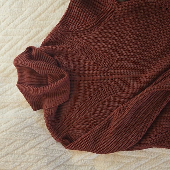 Sweater - Picture 3 of 5